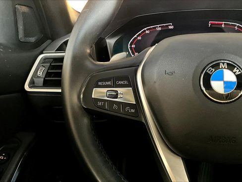Used 2019 BMW 330i Sedan w/ Convenience Package image 23