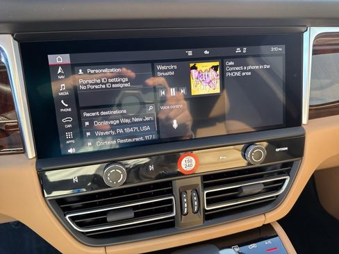 Used 2023 Porsche Macan GTS image 29