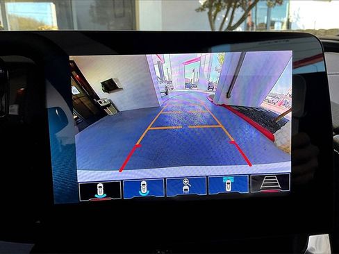 Used 2025 Chevrolet Corvette Stingray Preferred Conv w/ 2LT image 13