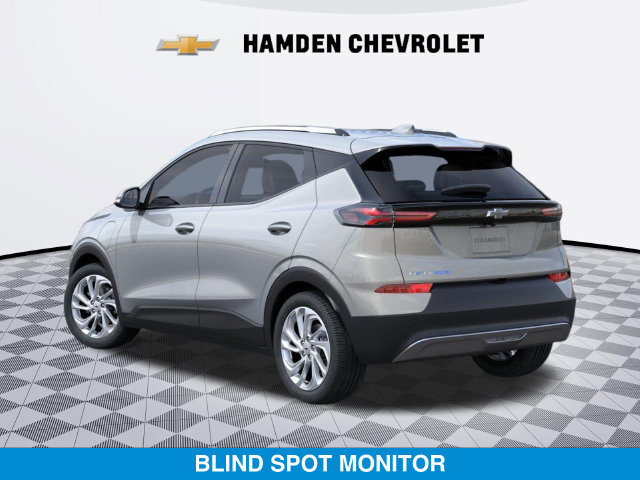 New 2023 Chevrolet Bolt EUV LT w/ Comfort Package FWD image 3