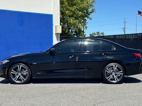 Used 2023 BMW 330e w/ Premium Package RWD image 6