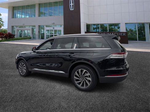 New 2026 Lincoln Aviator AWD image 5