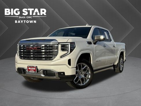 Used 2024 GMC Sierra 1500 Denali w/ Denali Reserve Package AWD/4WD image 1