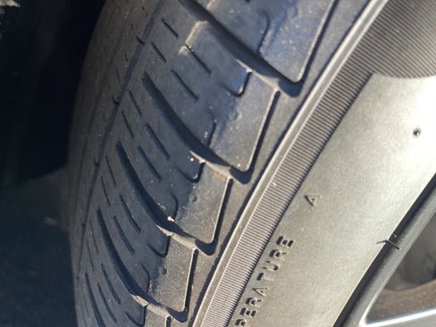 Used 2023 Porsche Panamera GTS image 11