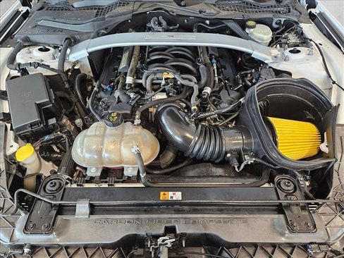 Used 2016 Ford Mustang Shelby GT350R w/ GT350R Equipment Group 920A image 21