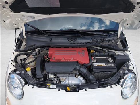 Used 2015 FIAT 500 Abarth w/ Beats Audio Package image 22
