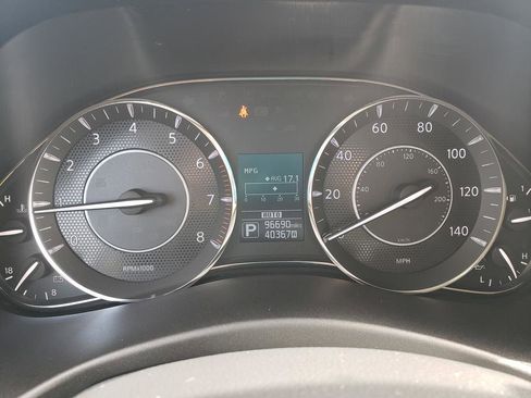 Used 2020 Nissan Armada SL w/ Premium Package image 22