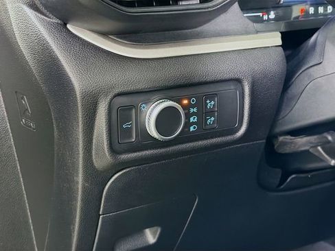 Used 2022 Ford Explorer XLT RWD image 10