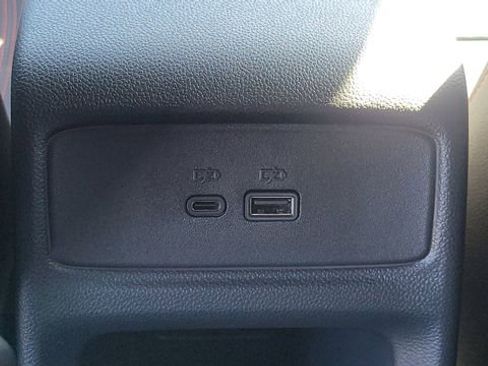 New 2026 Chevrolet Trax RS w/ Driver Confidence Package image 15