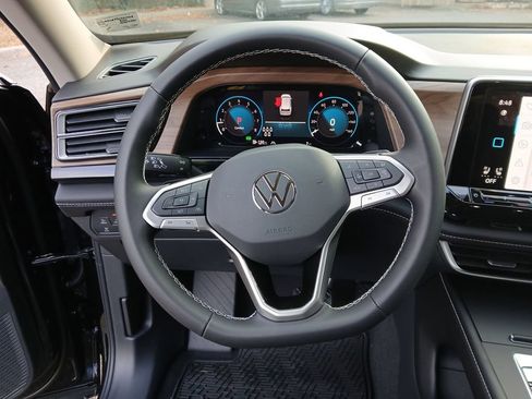 New 2026 Volkswagen Atlas SE AWD/4WD image 14