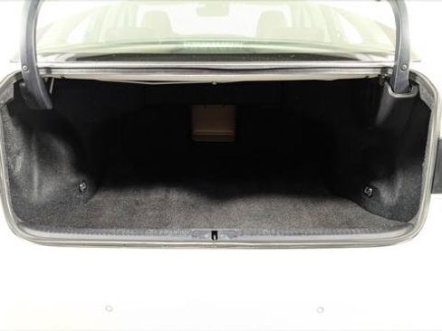 Used 2018 Lexus ES 350 w/ Luxury Package w/Wood Trim FWD image 17