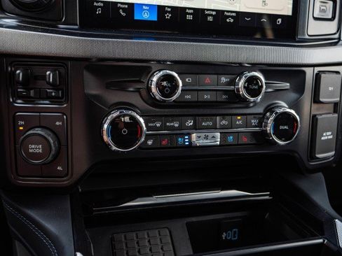 Used 2026 Ford F450 Platinum AWD/4WD image 19