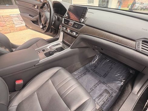 Used 2022 Honda Accord EX-L image 21