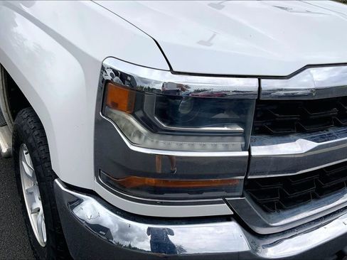 Used 2017 Chevrolet Silverado 1500 LT RWD image 27