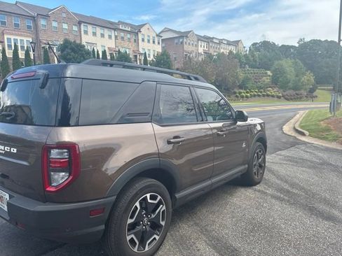 Used 2022 Ford Bronco Sport Outer Banks w/ Tech Package AWD/4WD image 4