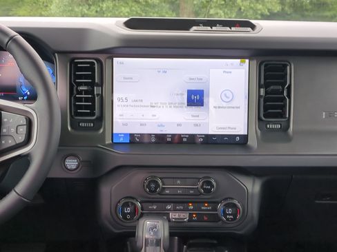 New 2025 Ford Bronco Big Bend image 19