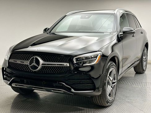 Used 2022 Mercedes-Benz GLC 300 4MATIC image 1