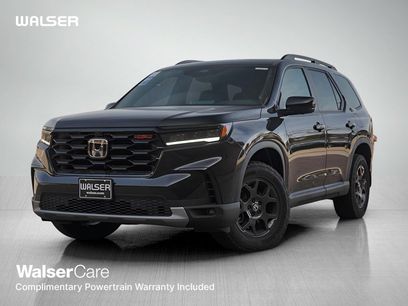 New 2025 Honda Pilot TrailSport