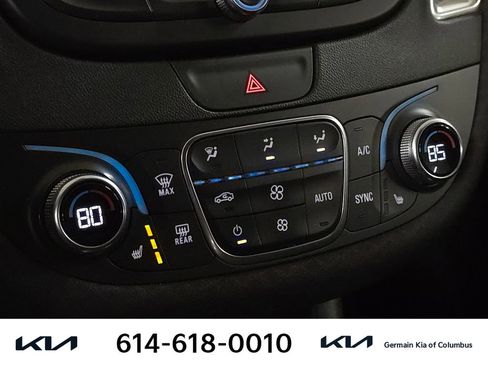 Used 2019 Chevrolet Malibu LT image 32