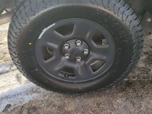 Used 2022 Jeep Wrangler Unlimited Sport image 11