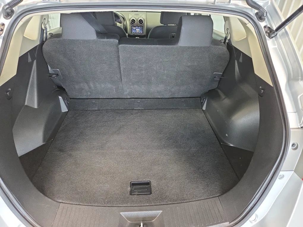 Used 2015 Nissan Rogue S FWD image 19