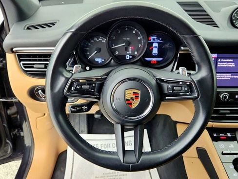 Used 2023 Porsche Macan AWD/4WD image 14