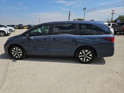Used 2025 Honda Odyssey EX-L