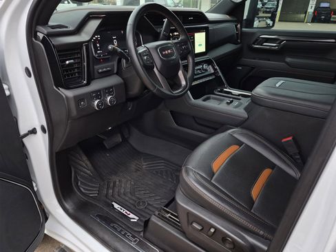 Certified 2024 GMC Sierra 2500 AT4 w/ AT4 Premium Plus Package AWD/4WD image 12