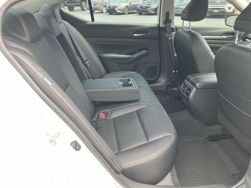 Used 2023 Nissan Altima 2.5 SL FWD image 31