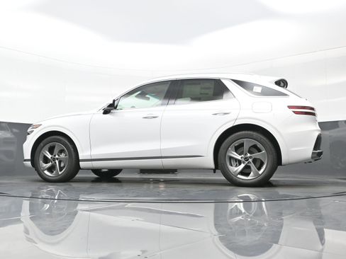 New 2026 Genesis GV70 2.5T Select image 14