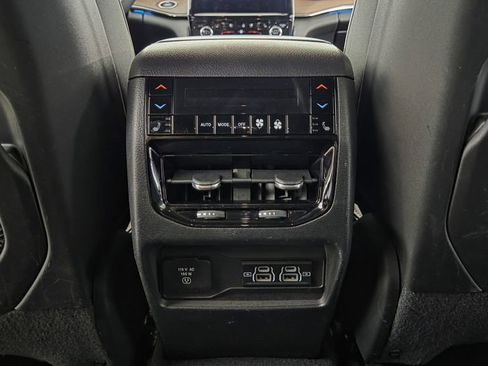 Used 2023 Jeep Grand Cherokee Summit w/ Adv Protech Group IV AWD/4WD image 35