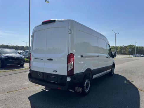 New 2026 Ford Transit 250 148 Medium Roof w/ Load Area Protection Package RWD image 6