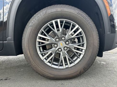 New 2025 Chevrolet Traverse LT w/ Enhanced Driving Package image 74