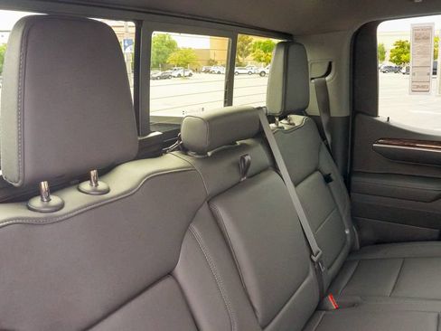 New 2026 GMC Sierra 1500 Elevation w/ Elevation Premium Package AWD/4WD image 11
