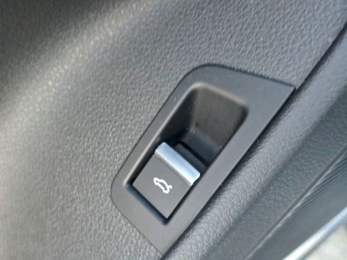 Used 2025 Audi Q7 3.0T Premium Plus image 27