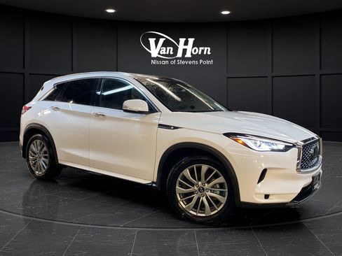 Used 2025 INFINITI QX50 Luxe AWD/4WD image 37