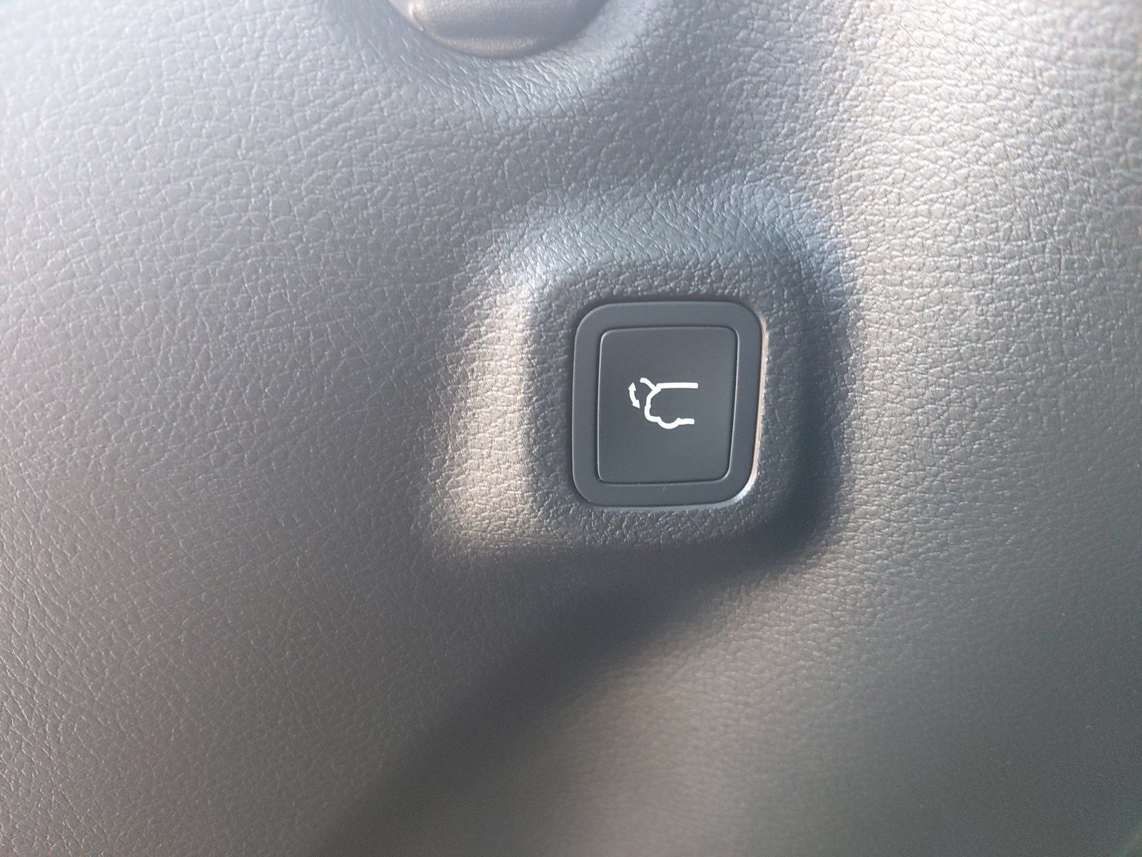 Used 2026 Jeep Compass Limited AWD/4WD image 17