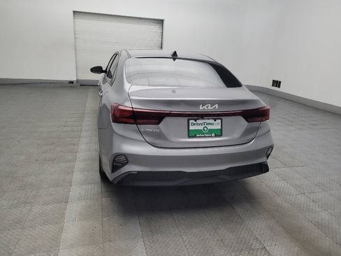 Used 2024 Kia Forte LXS FWD image 6