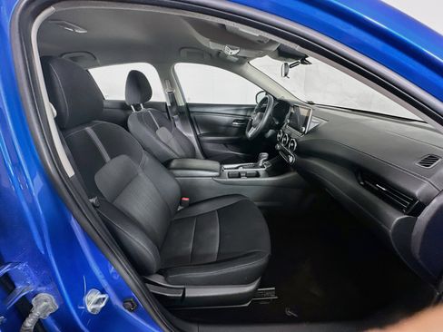 Used 2023 Nissan Sentra SV FWD image 29