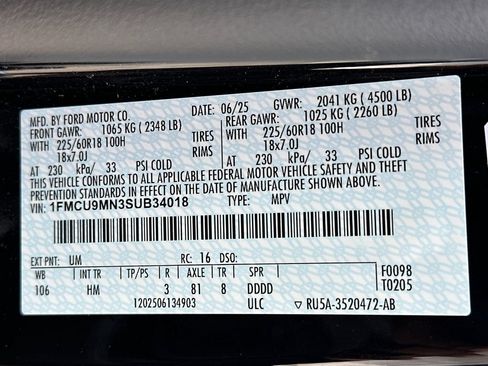 Used 2025 Ford Escape ST-Line AWD/4WD image 31