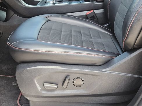 Used 2024 Ford Edge ST-Line AWD/4WD image 18