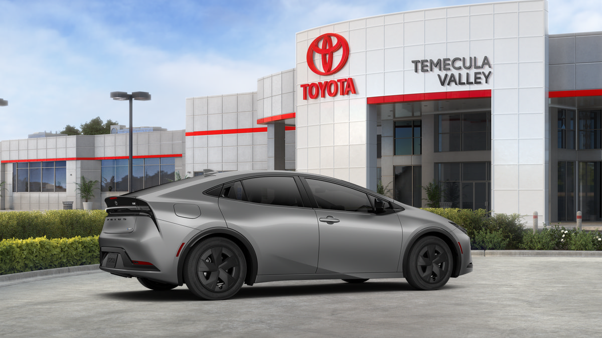 New 2027 Toyota Prius Plug-In Hybrid FWD image 46