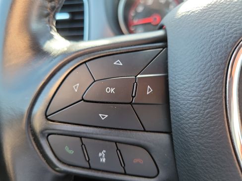 Used 2023 Dodge Charger SXT image 21