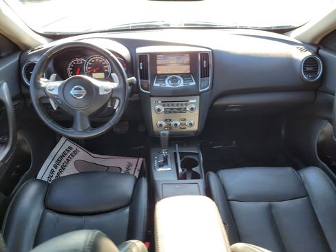Used 2014 Nissan Maxima 3.5 SV w/ Sport Package FWD image 9