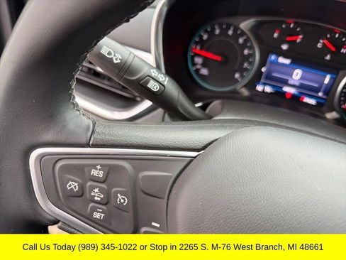 Used 2023 Chevrolet Equinox LT w/ Driver Convenience Package image 24