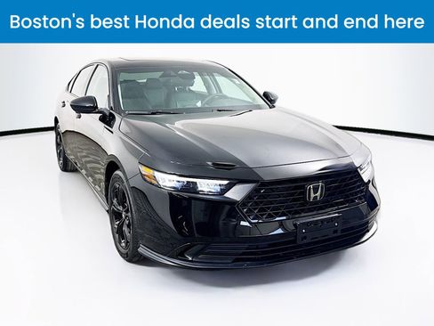Used 2025 Honda Accord SE image 1
