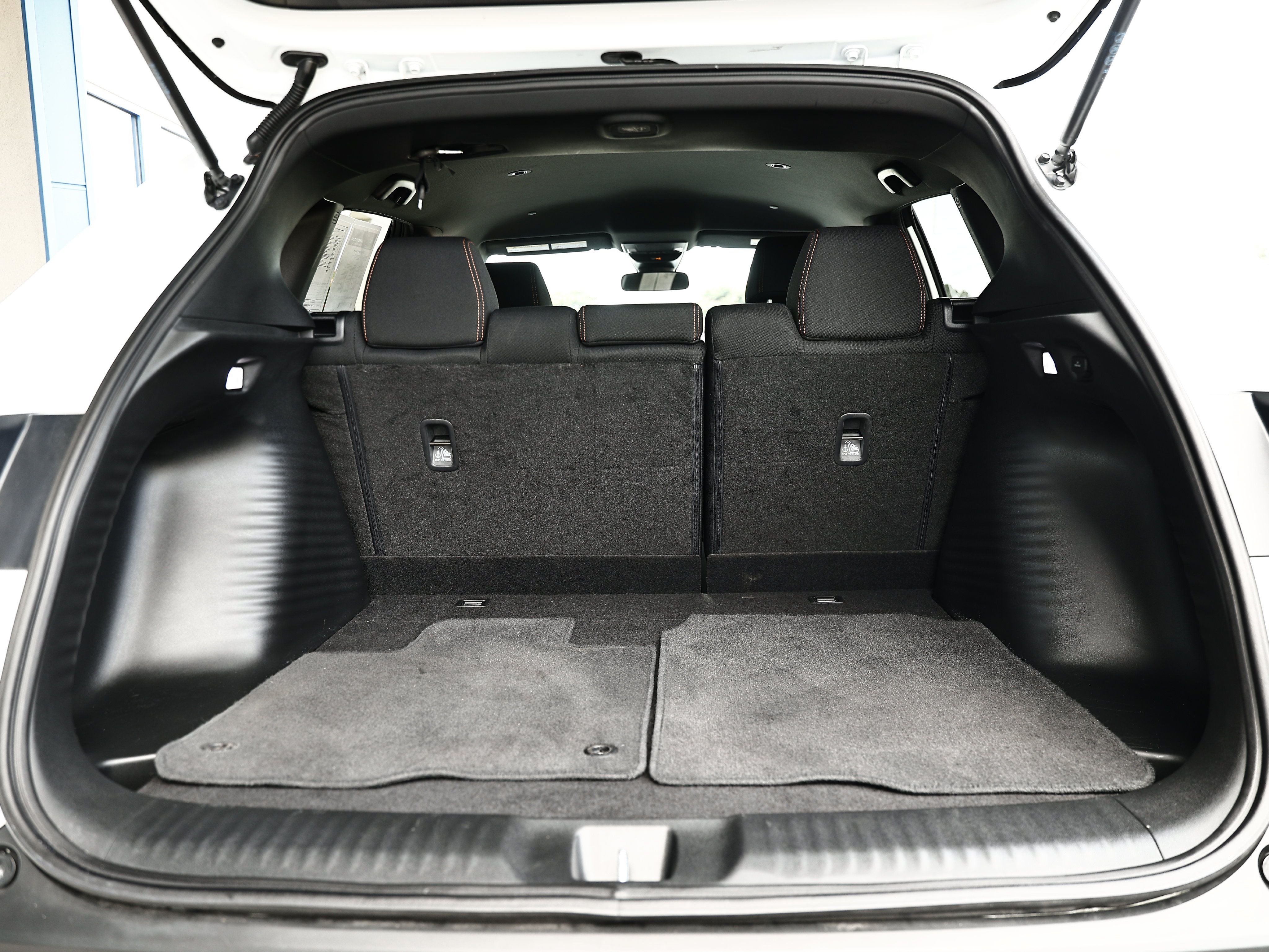 Used 2024 Honda HR-V Sport image 29