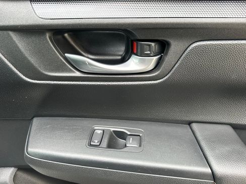 Used 2025 Honda CR-V Sport image 22