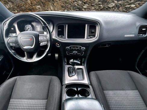 Used 2022 Dodge Charger R/T w/ Blacktop Package image 13