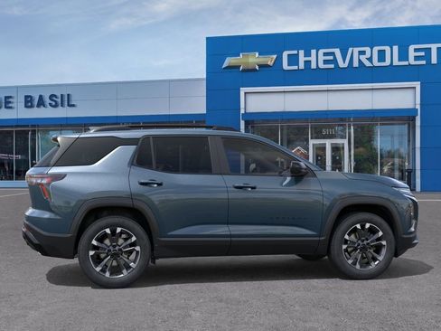 New 2026 Chevrolet Equinox RS w/ Convenience Package III AWD/4WD image 5